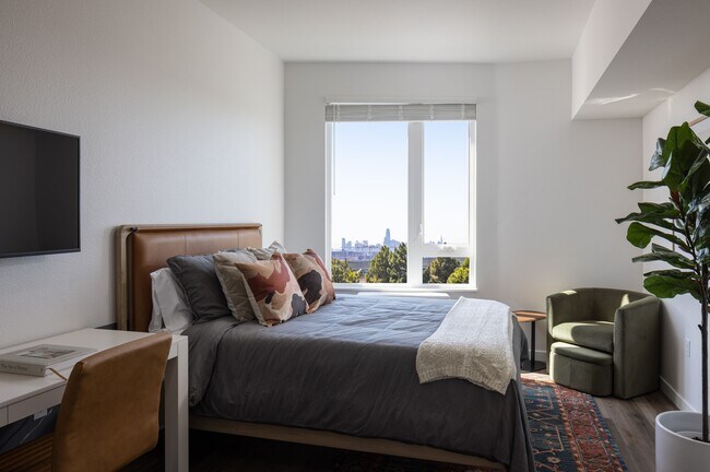 Fully Furnished 2BR 2BA 405 405 floor plan